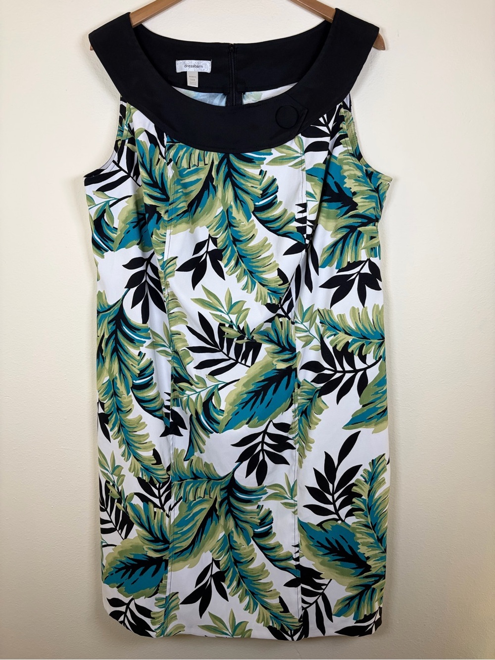 Dressbarn 18W Tropical Leaf Print Sleeveless Sheath Dress